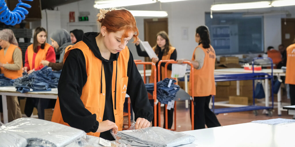 Bizimle Çalışmak
